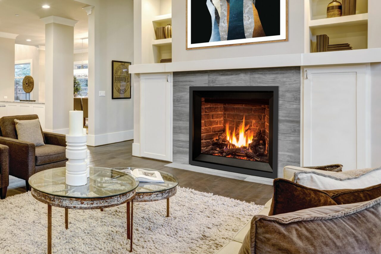Enviro G39 w/ Traditional Logs & Rustic Brown Brick Liner